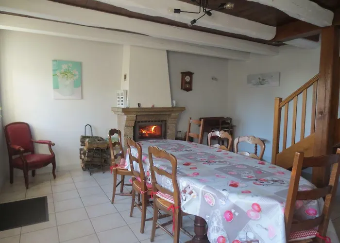 בית נופש La Maison De Marie-louise Saint-Martin-Landelles